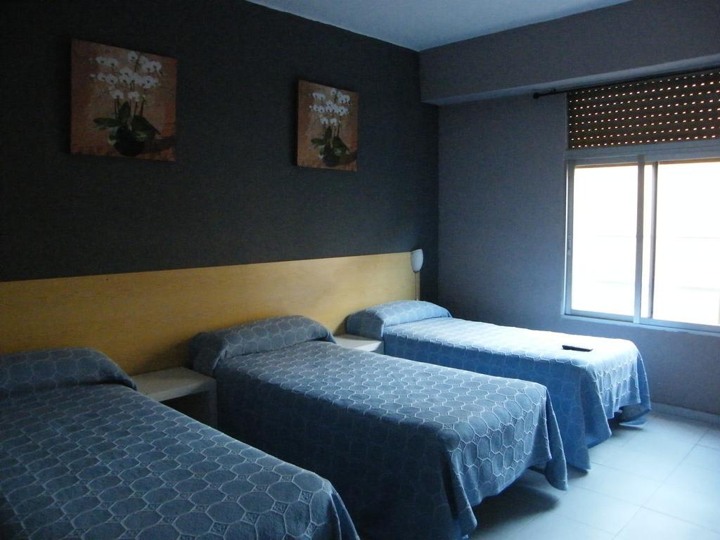 Pension Corona Zaragoza Exterior photo